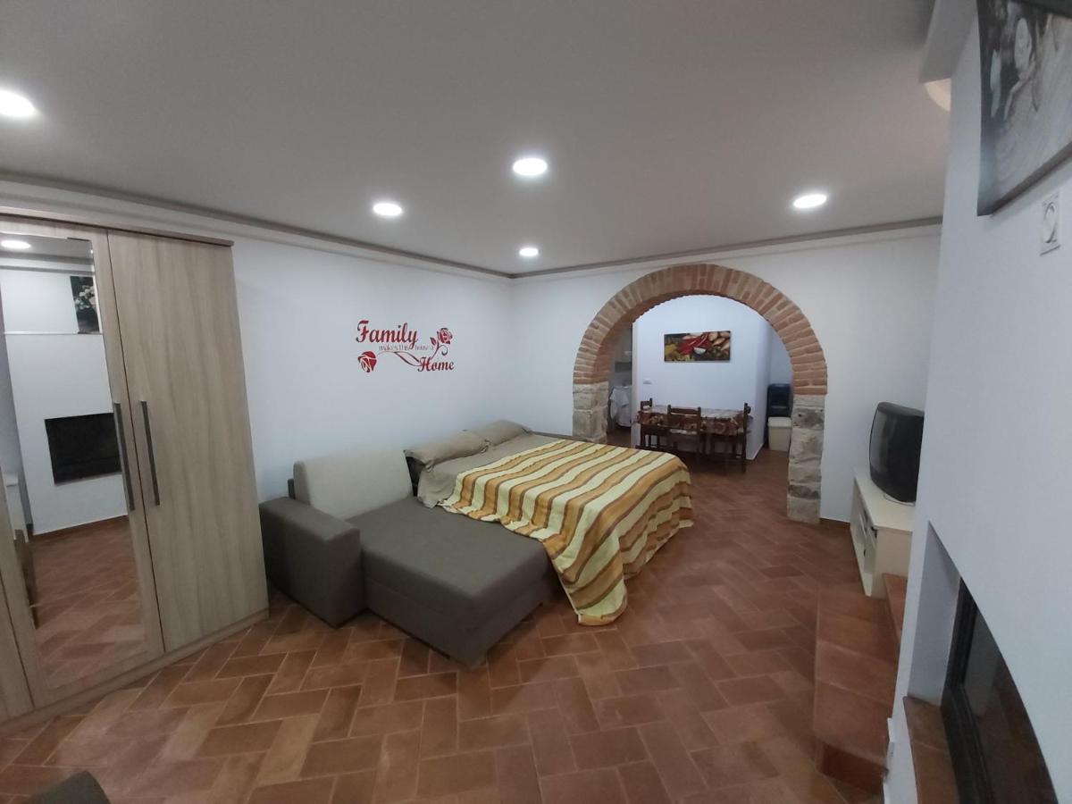 פורץ Studio Apartman Marko מראה חיצוני תמונה