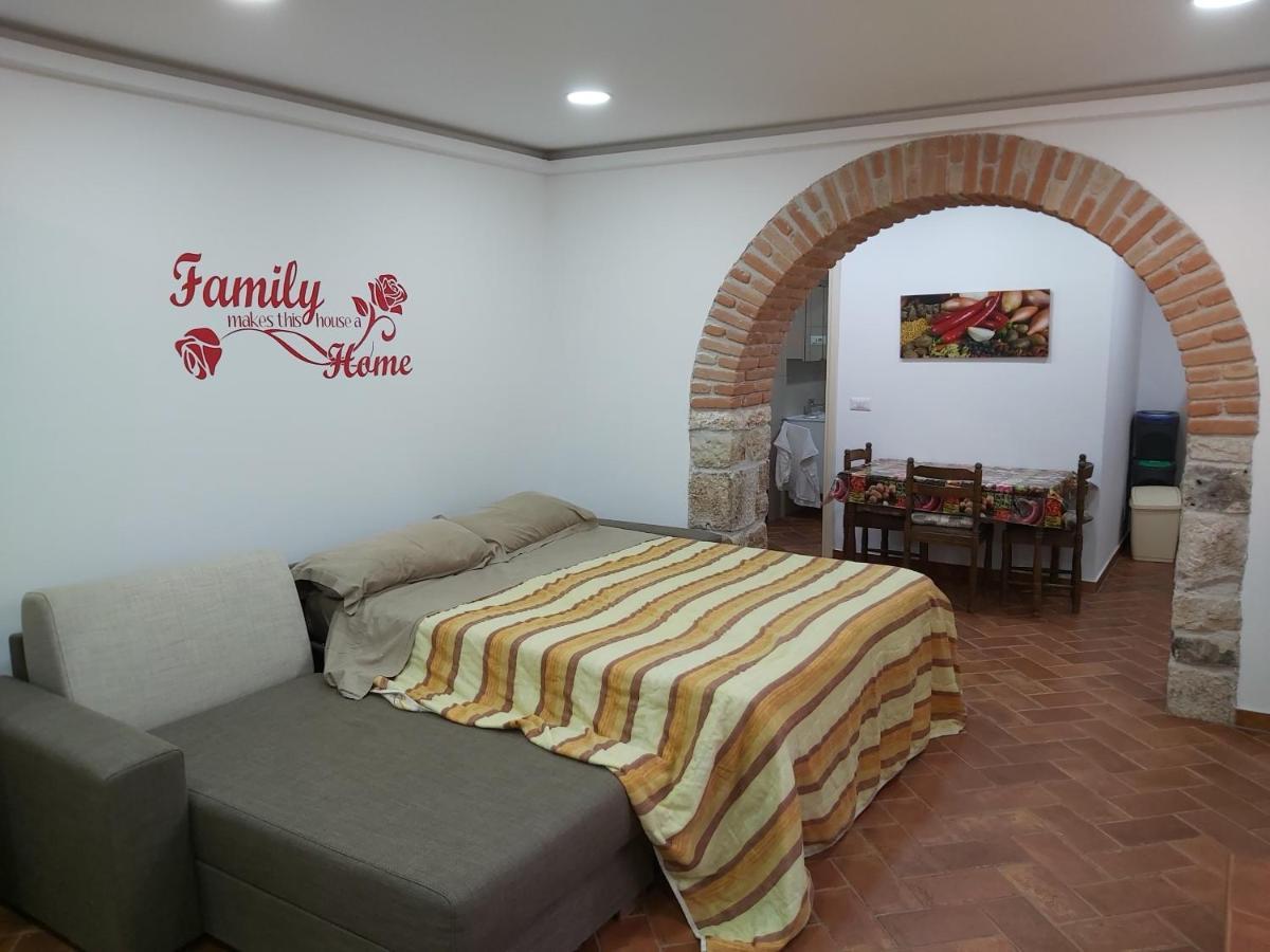 פורץ Studio Apartman Marko מראה חיצוני תמונה